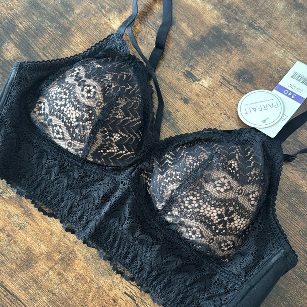 NWT. 34D Parfait Lingerie Black Lace Bralette